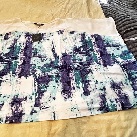 NEW PHOTOS! TOP, KIMONO STYLE, WINTER WHITE/DARK PURPLE, SIZE 4X, PRINTED, - Picture 2 of 15